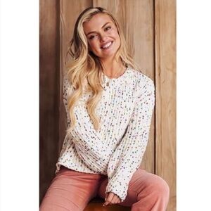 Altar’d state confetti sweater